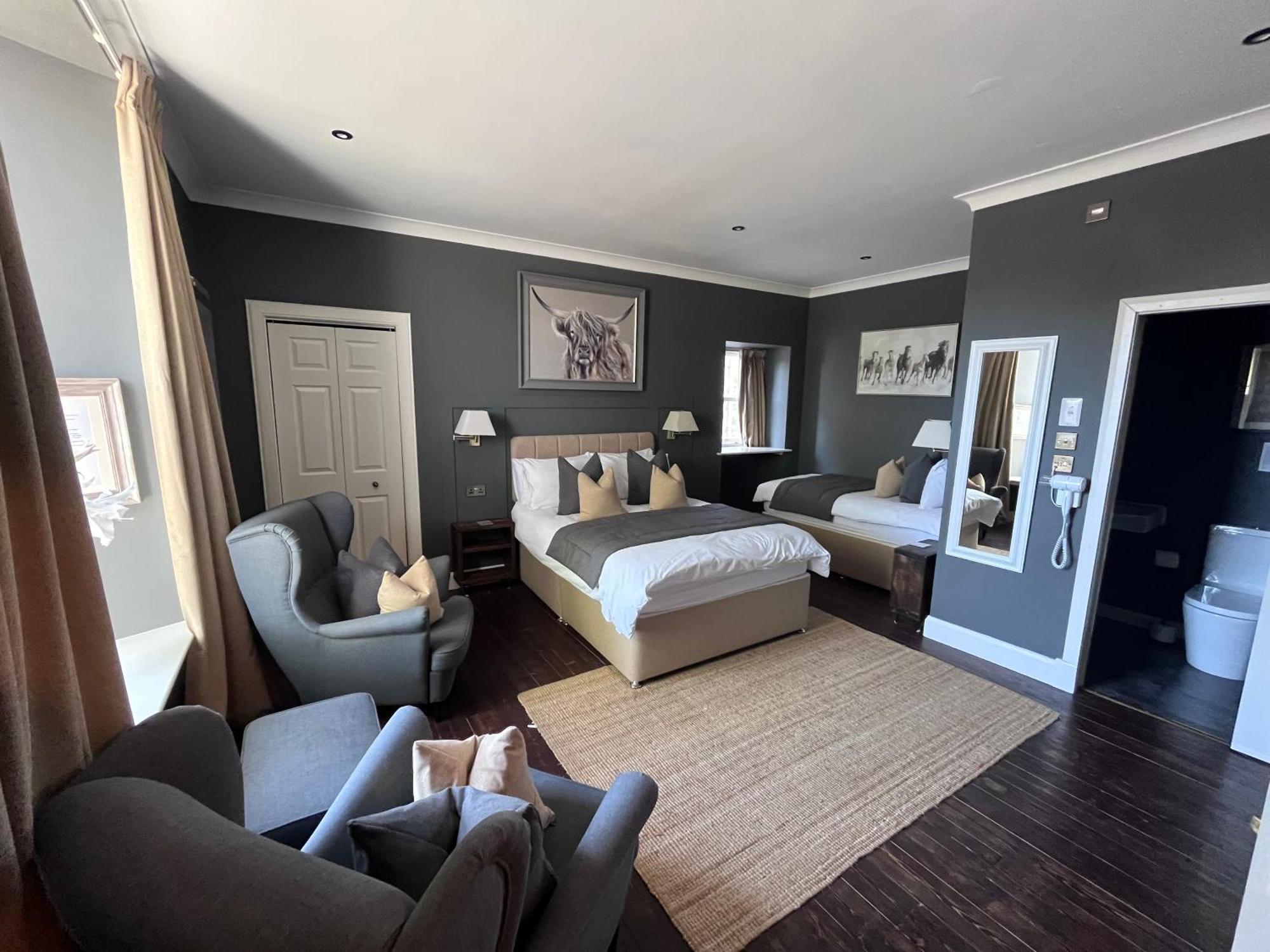 Fraser House — Photos 3